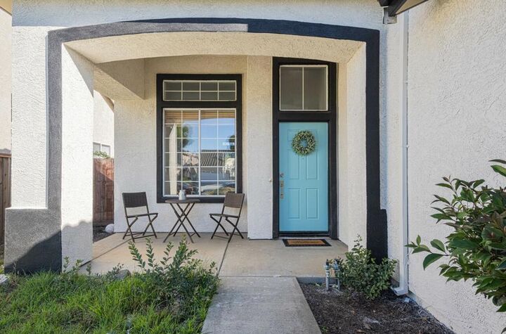 Property Photo:  327 Rhine Court  CA 93906 