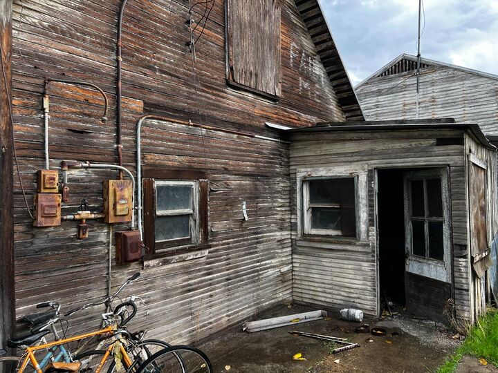 Property Photo: 4261 Soledad Avenue CA 95820