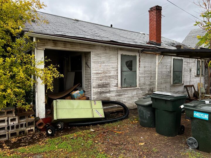 Property Photo: 4261 Soledad Avenue CA 95820