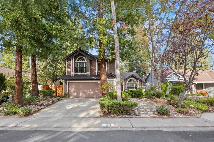129 Chesterfield Way  Folsom CA 95630 photo
