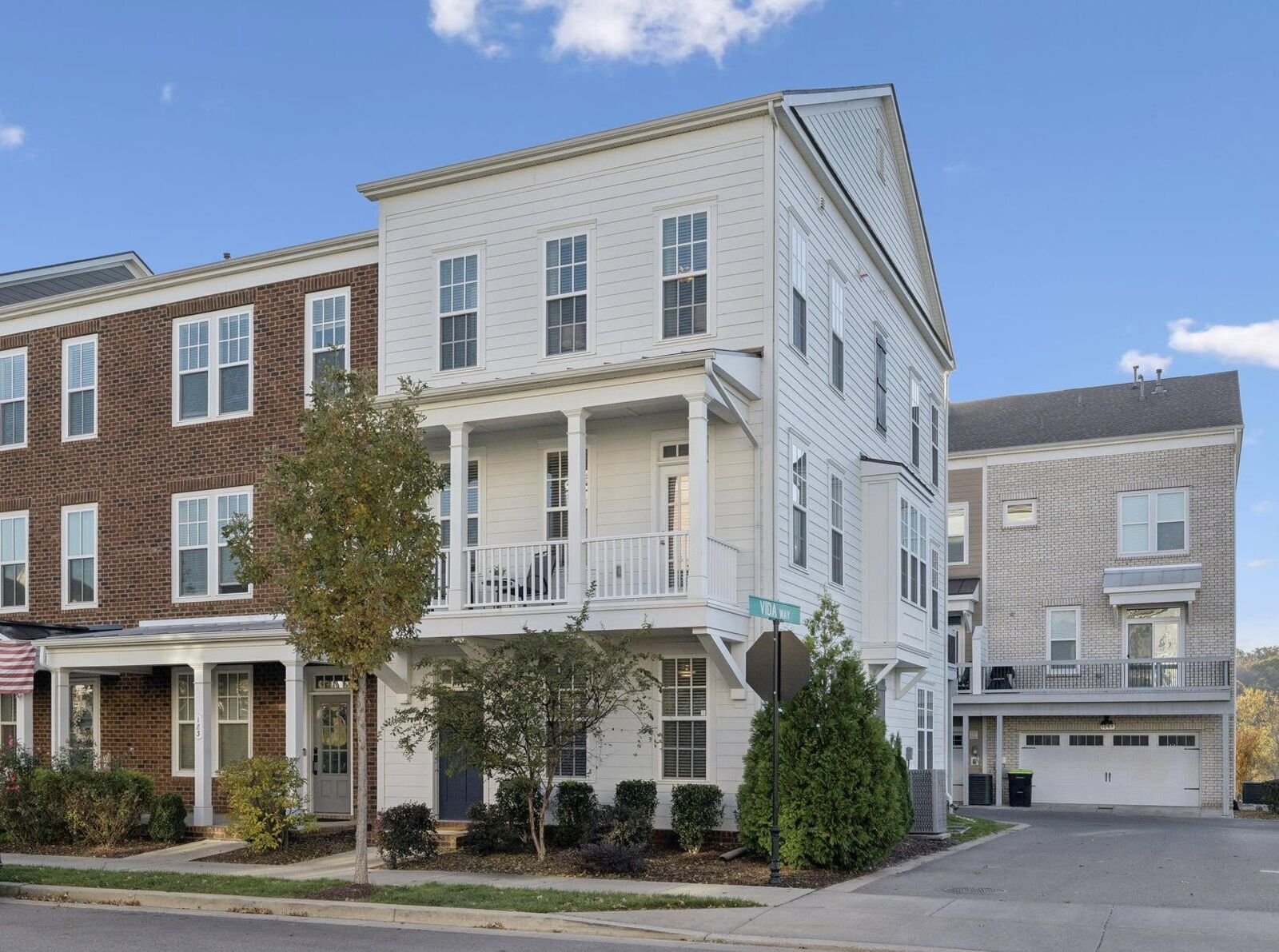 Property Photo:  185 Burkitt Commons Ave  TN 37135 