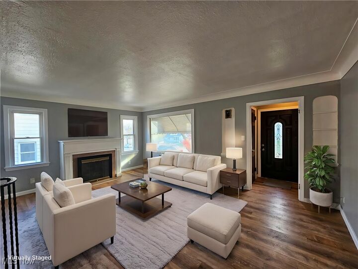 Property Photo: 11923 Granger Road OH 44125