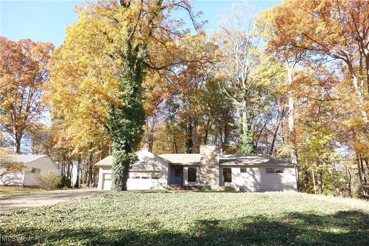 Property Photo: 5892 Woodward Drive OH 44319