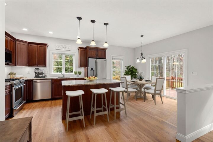 Property Photo:  21 Magnolia Ln 21  MA 01450 