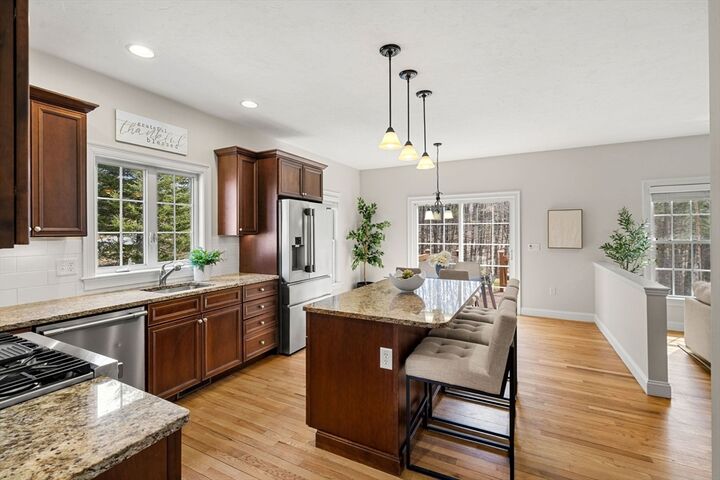 Property Photo:  21 Magnolia Ln 21  MA 01450 