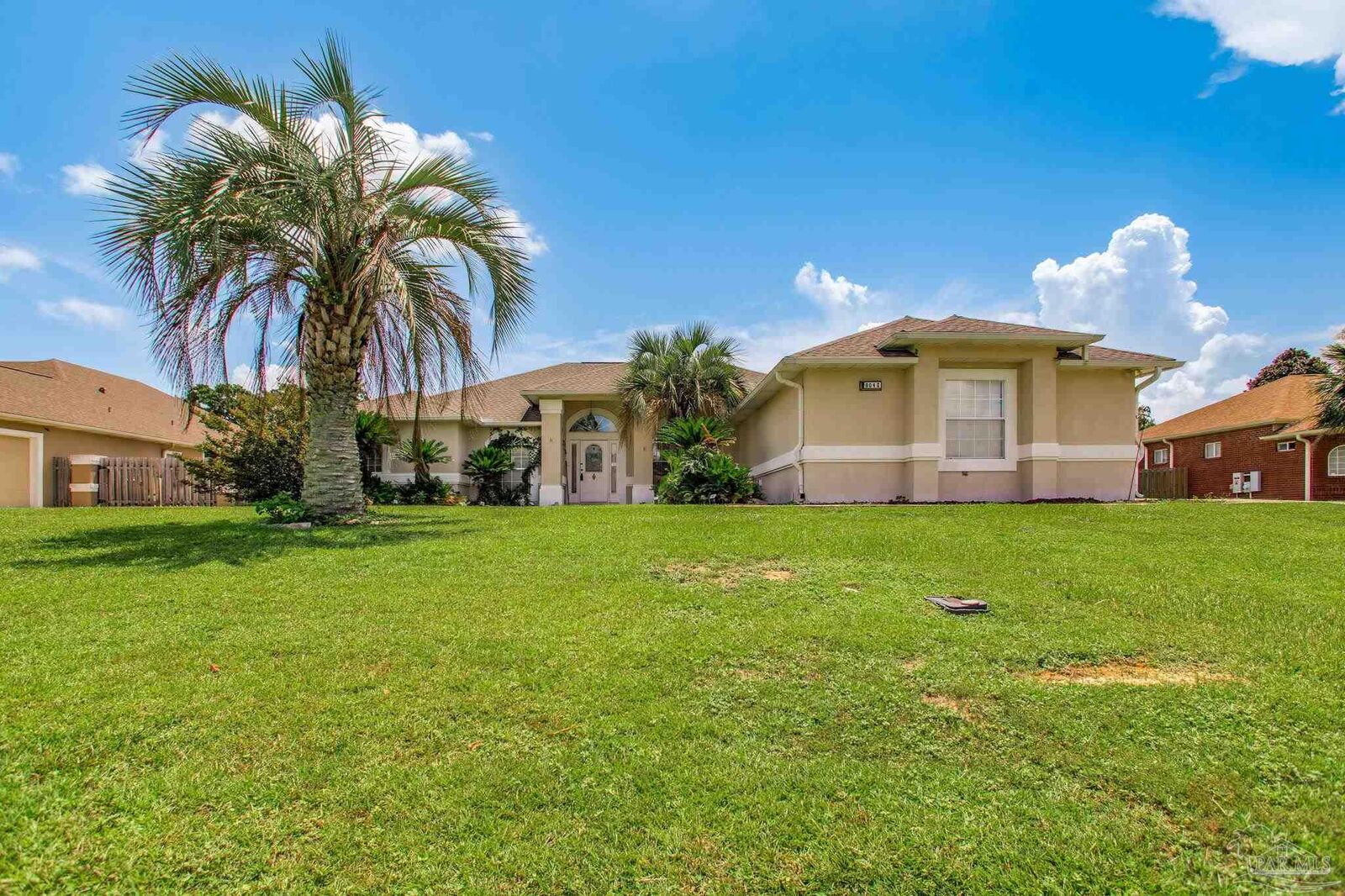 Property Photo: 8042 Mossy Creek FL 32526
