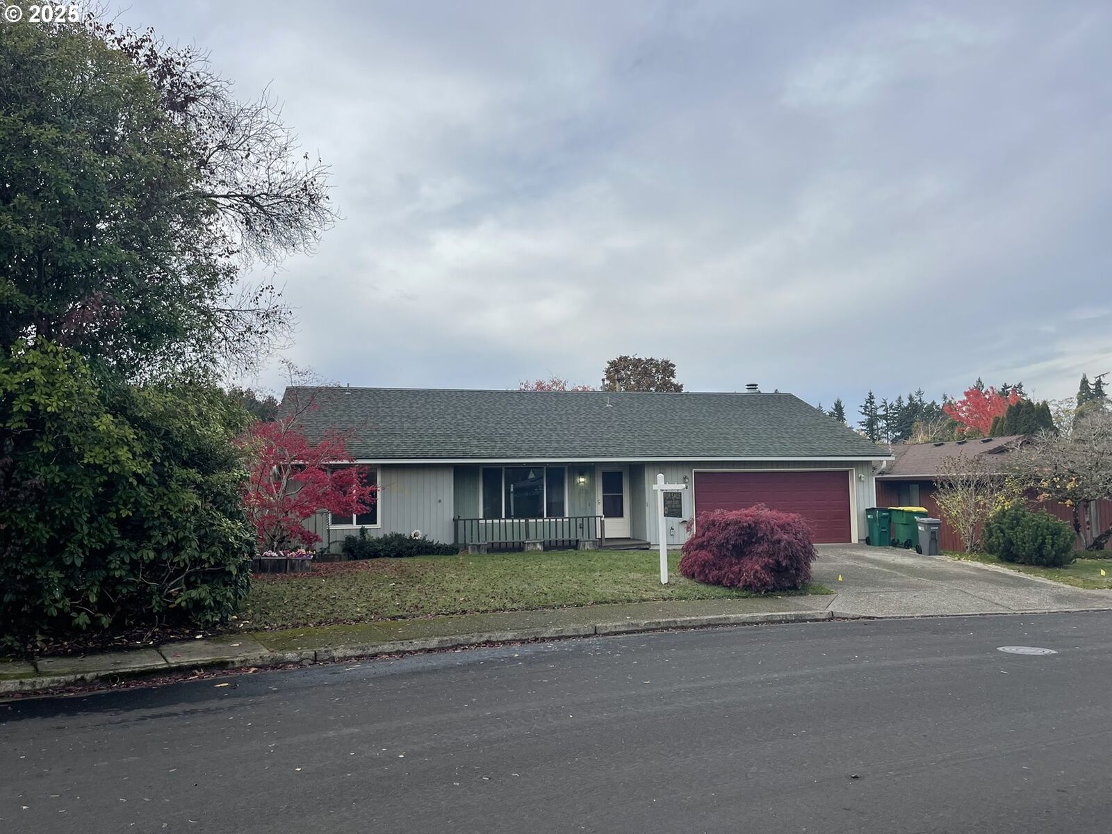Property Photo:  7115 SW 173rd Ave  OR 97007 