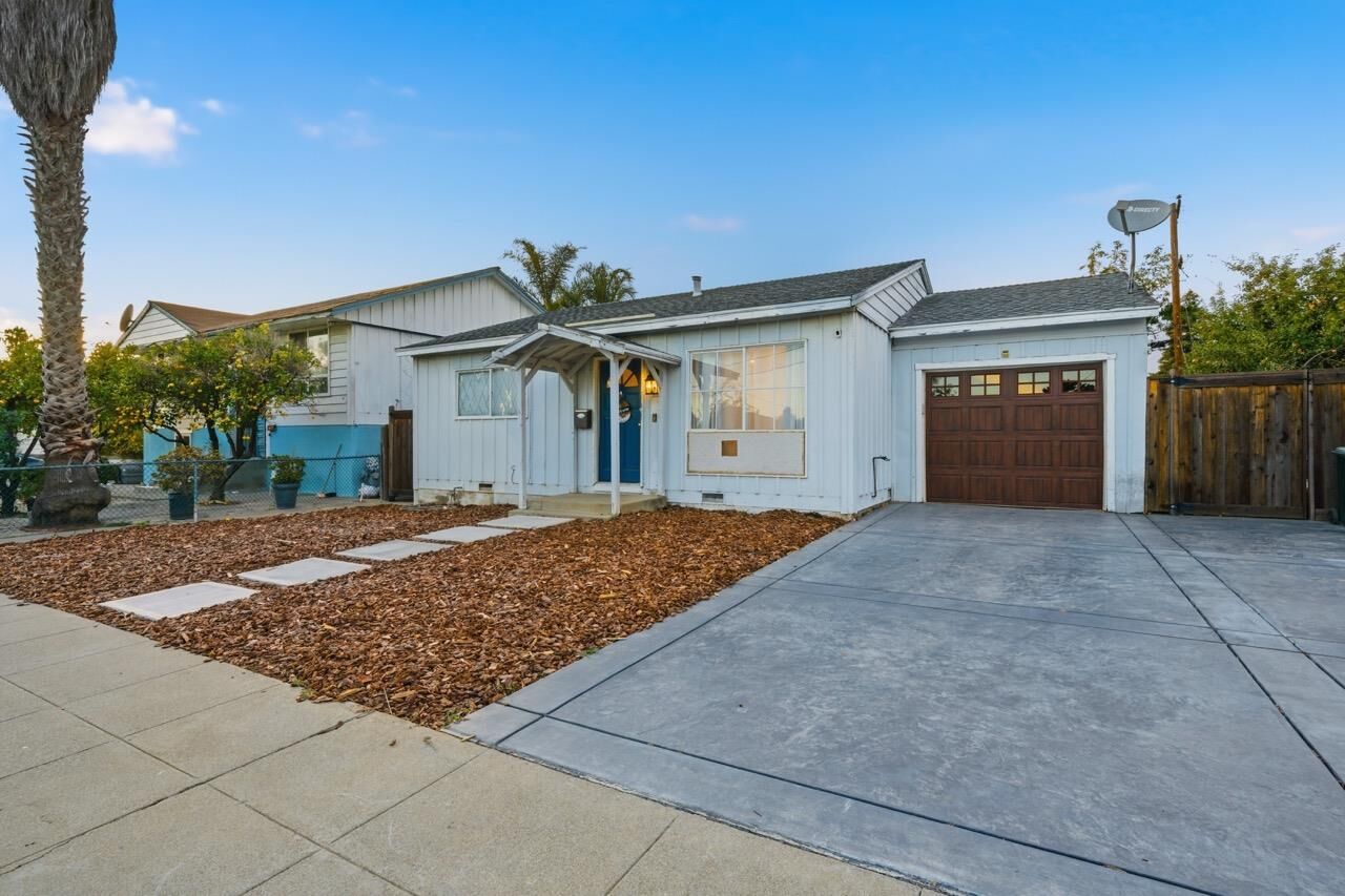 Property Photo: 2987 Patt Avenue CA 95133