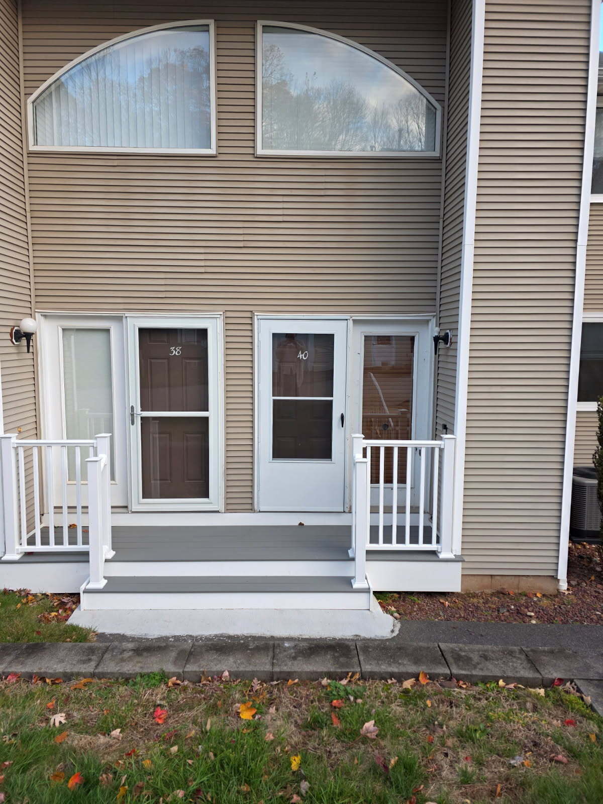 Property Photo: 80 Country Lane Apt 40 CT 06066