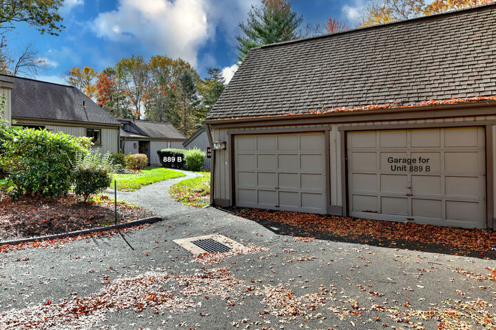 Property Photo: 889 Heritage Village B CT 06488