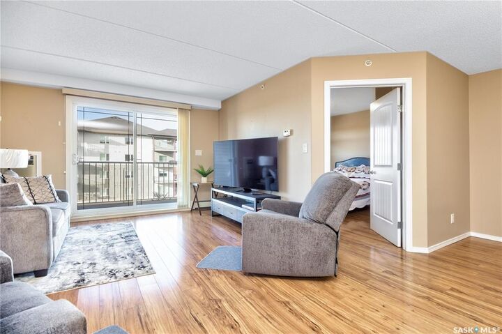 Photo de la propriété: 2781 Woodbridge Drive 305 SK S6V 3Z9