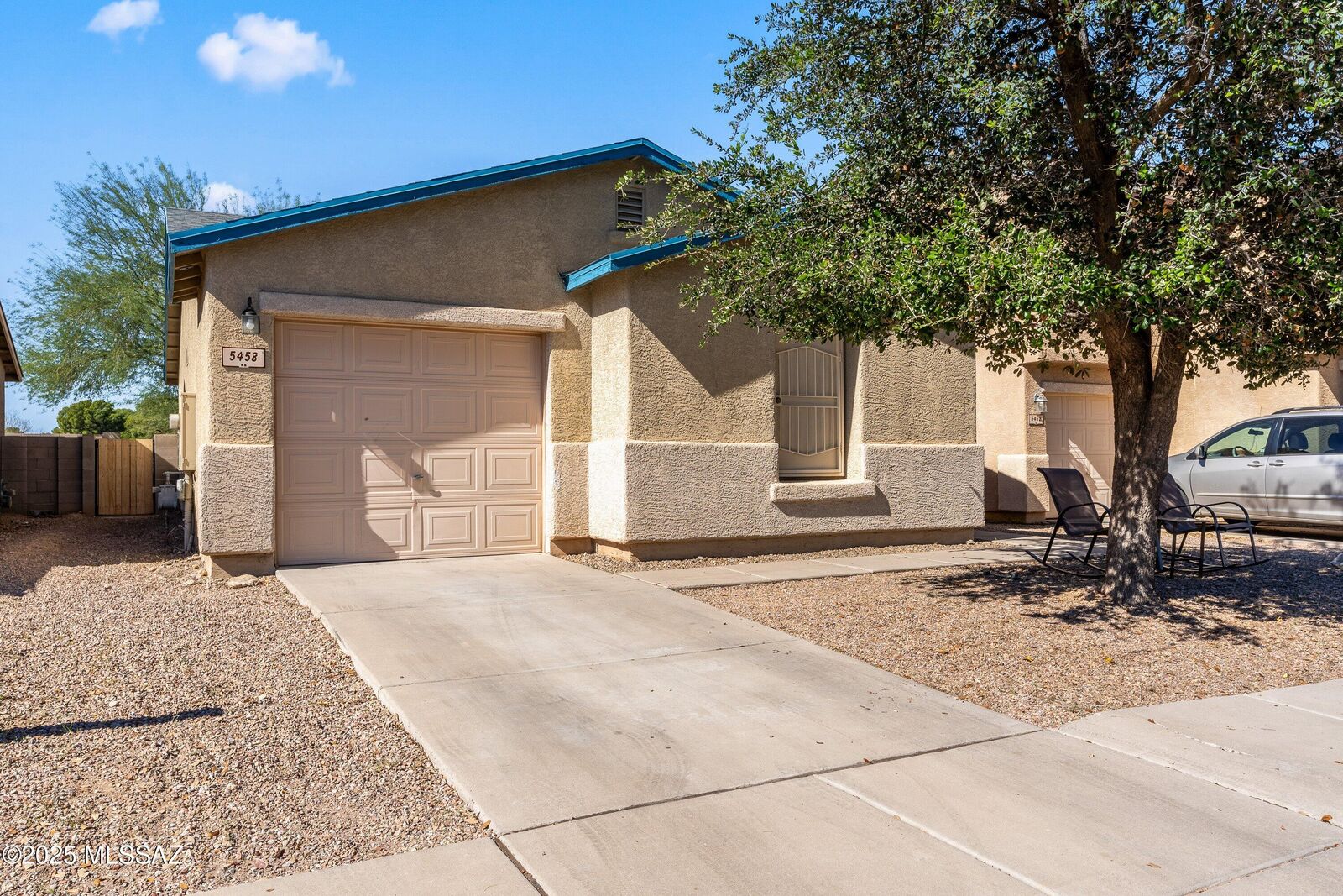 Property Photo: 5458 S Monrovia Avenue AZ 85706