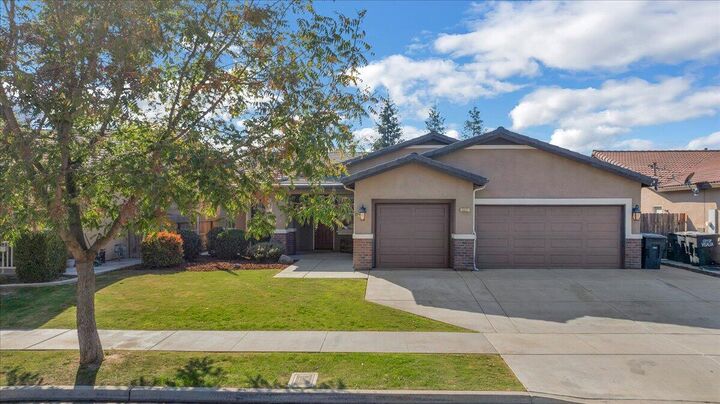 3031 SE La Vida Court  Visalia CA 93291 photo