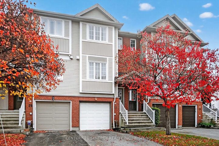 21 Scout Street  Carlington - Central Park ON K2C 4B9 photo