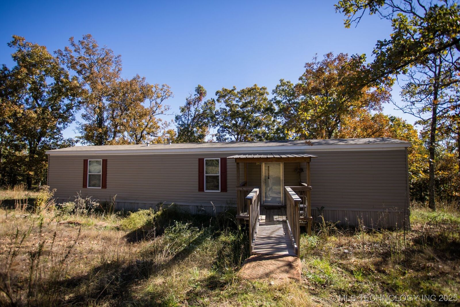 Property Photo: 9901 S 4683 Road OK 74955