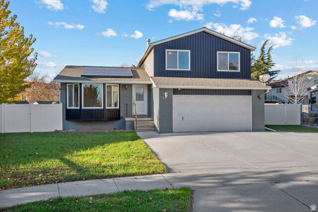 Property Photo:  3226 W Tysonbrook Ct S  UT 84129 