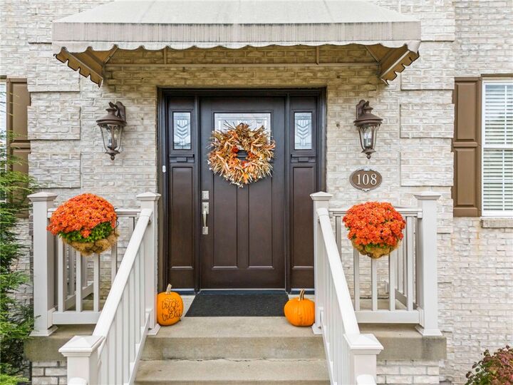 Property Photo: 108 Keystone Court PA 15367