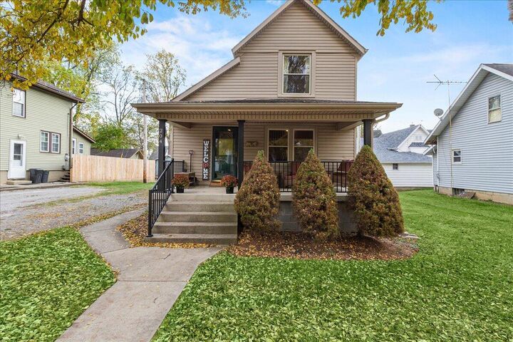 204 E Spring Avenue  Bellefontaine OH 43311 photo