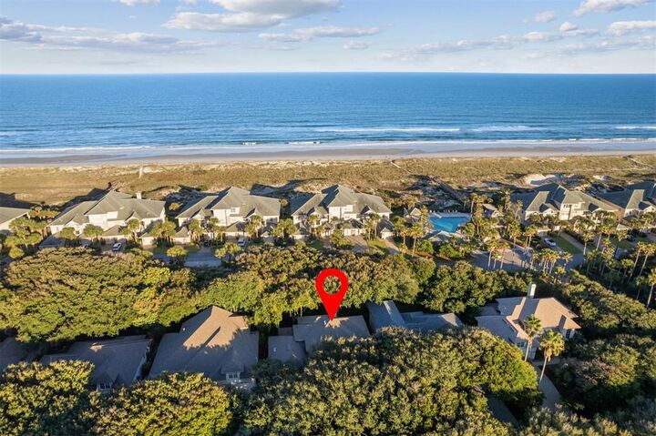 Property Photo: 5210 Village Way FL 32034