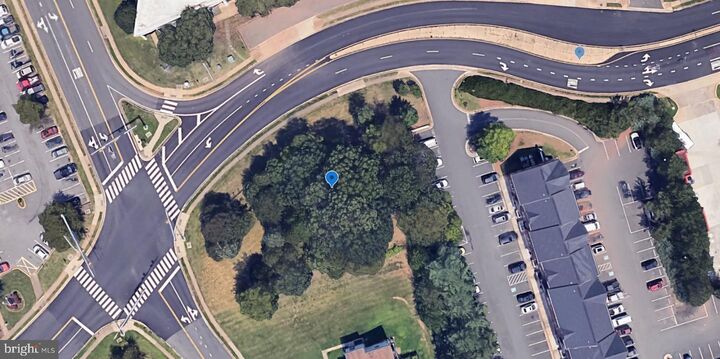 10745 Coverstone Drive  Manassas VA 20109 photo