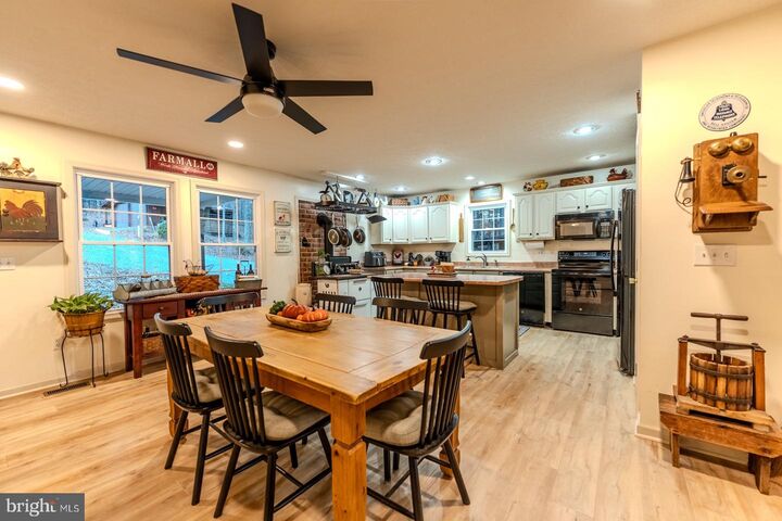 Property Photo: 216 Angel Country Lane WV 25434