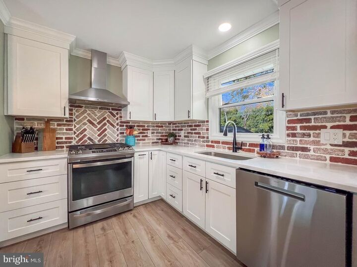 Property Photo: 601 Austin Drive PA 19030