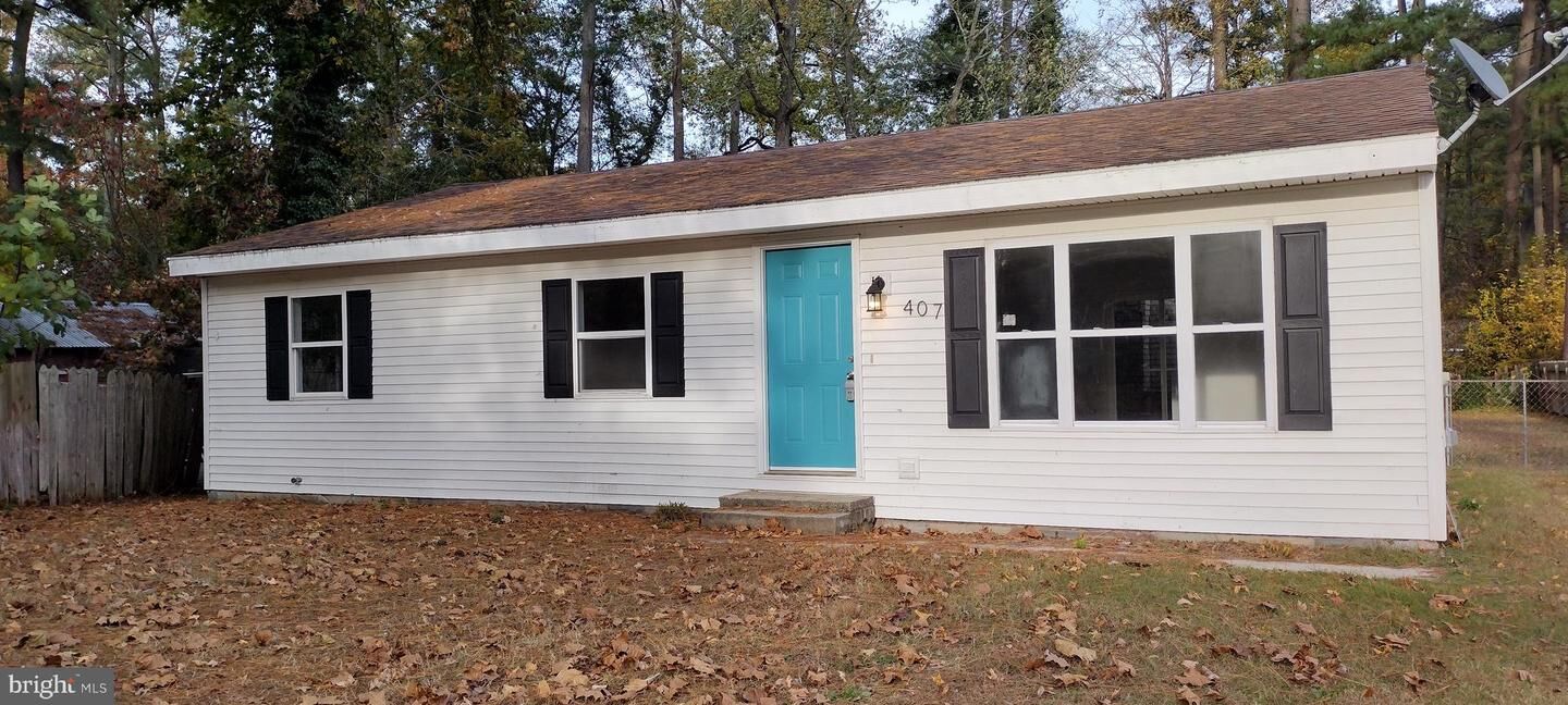 Property Photo:  407 Hayward Avenue  MD 21826 