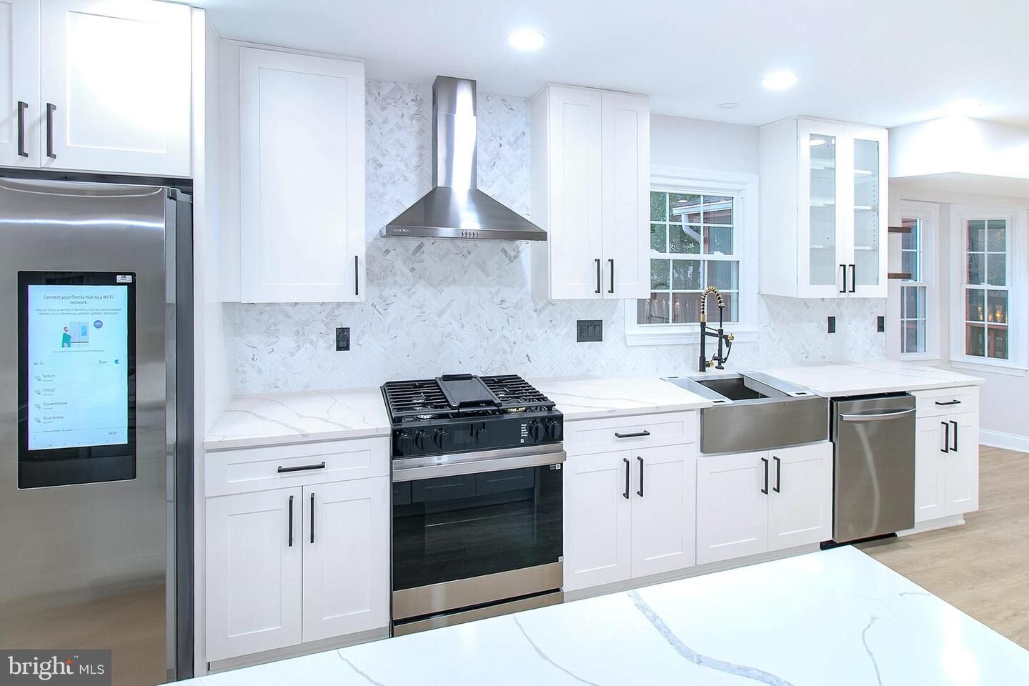 Property Photo:  21111 Deep Furrow Court  VA 20147 