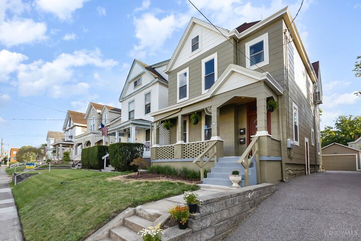 Property Photo:  519 Maple Street  OH 45216 