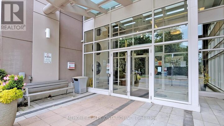Property Photo: 190 Borough Drive 2202 ON M1P 0B6