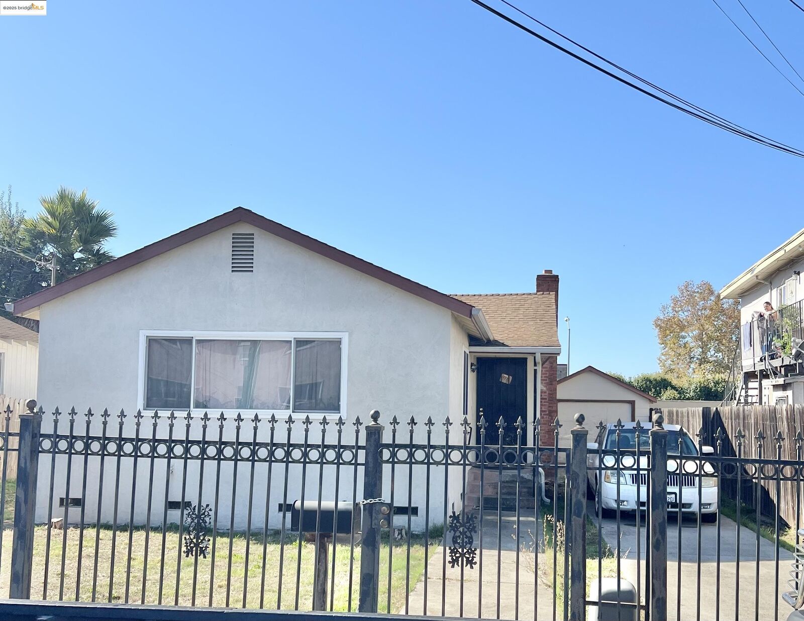 Property Photo:  9719 Holly St  CA 94603 