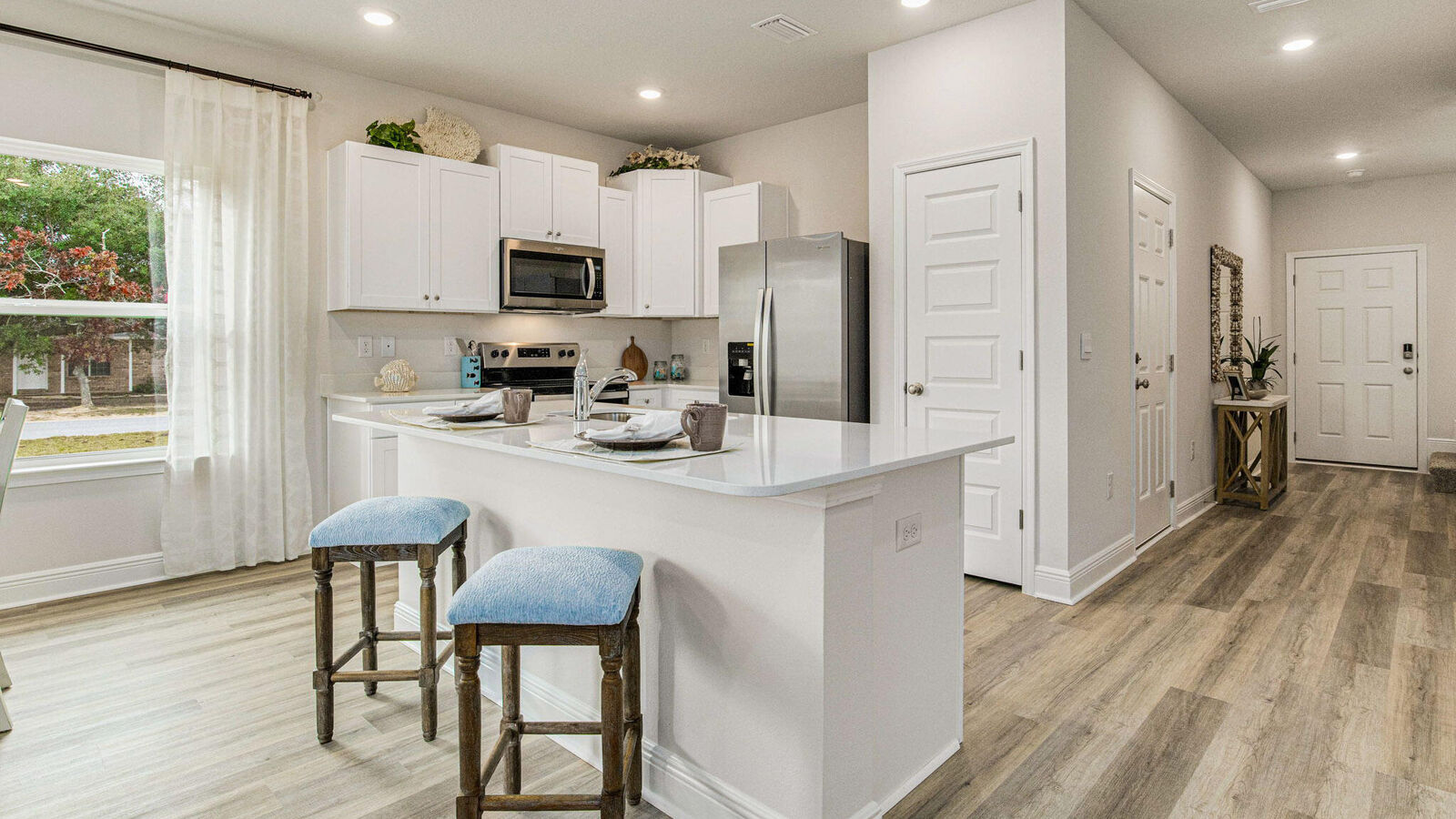 Property Photo:  8483 Midtown Court  FL 32566 