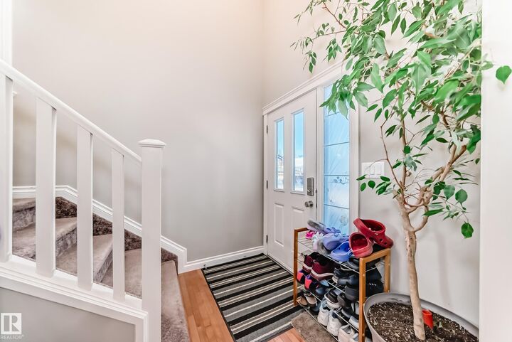 Property Photo:  26 Henderson Court  AB T7X 0C6 