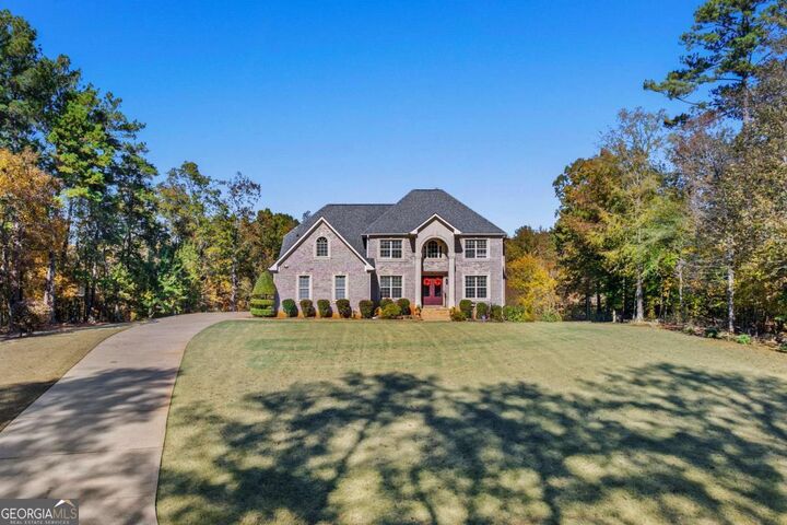 Property Photo: 2202 Escalade Court GA 30094