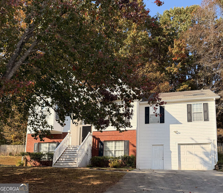 Property Photo: 604 Victorian Circle GA 30157