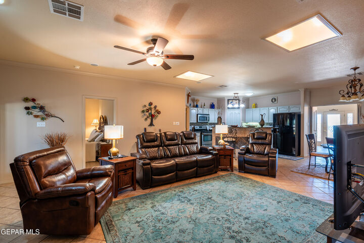 Property Photo: 6701 Pearl Ridge Drive TX 79912
