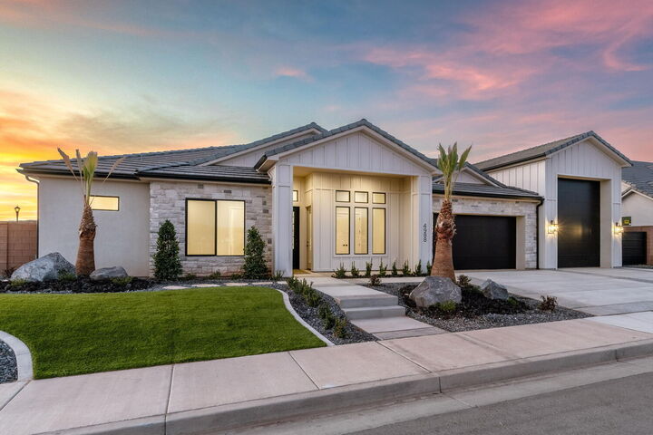Property Photo:  4988 S Lakefront Place  UT 84780 