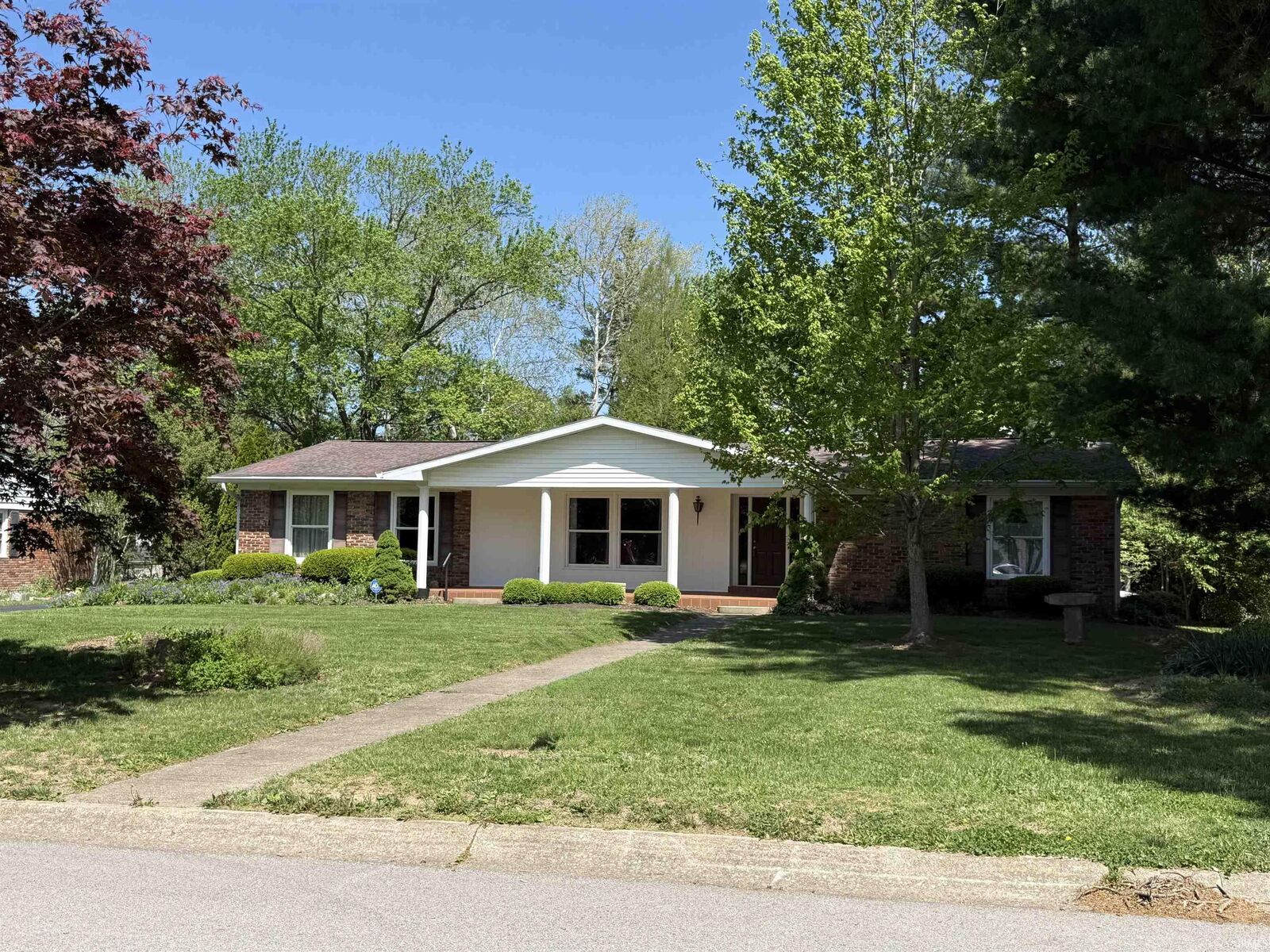 Property Photo: 409 E Woodridge Drive IN 47408