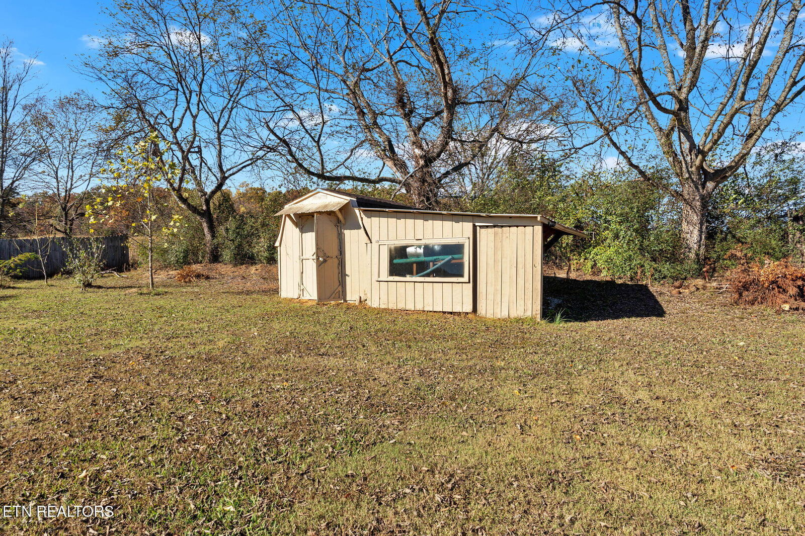 Property Photo: 673 Ross Drive TN 37725