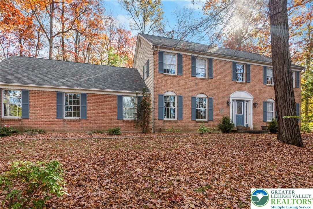 Property Photo:  434 Schoeneck Avenue  PA 18064 