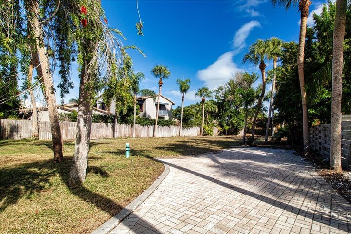 Property Photo: 51 S Adams Drive FL 34236