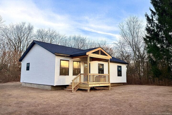 Property Photo:  385 Mayer Road  MI 48079 