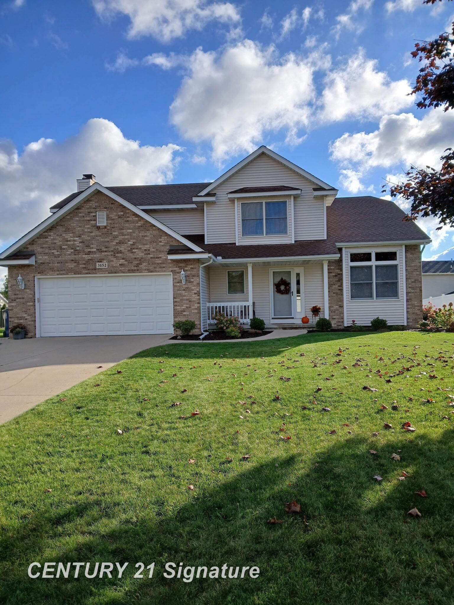 Property Photo: 3152 Setting Sun Boulevard MI 48603