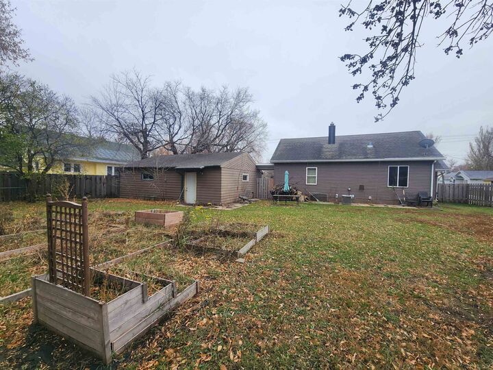 Property Photo:  922 University Ave W  ND 58703 