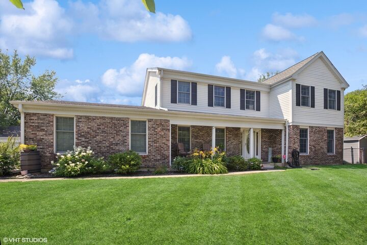 523 N Ela Road  Barrington IL 60010 photo