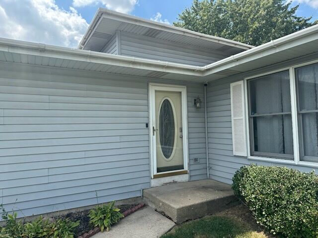 Property Photo:  985 Leawood Drive  IL 60431 