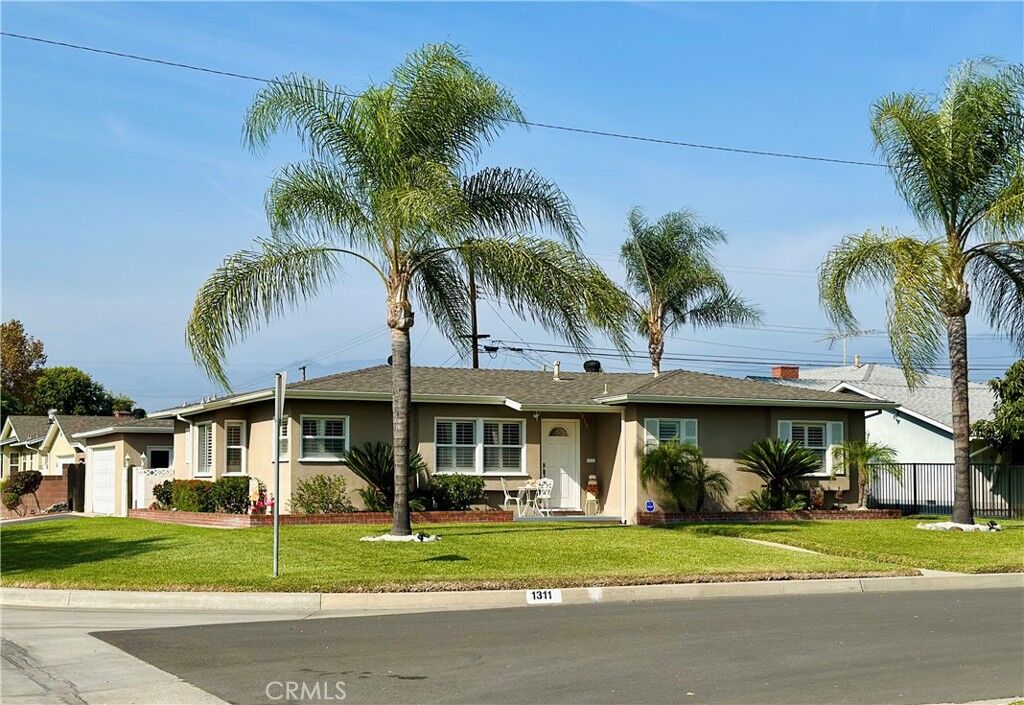 Property Photo:  1311 S Leland Avenue  CA 91790 