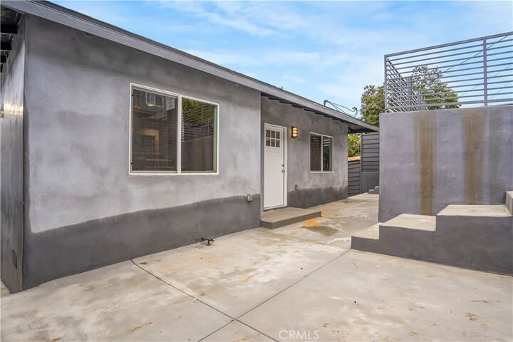 Property Photo:  1225 Van Pelt  CA 90063 