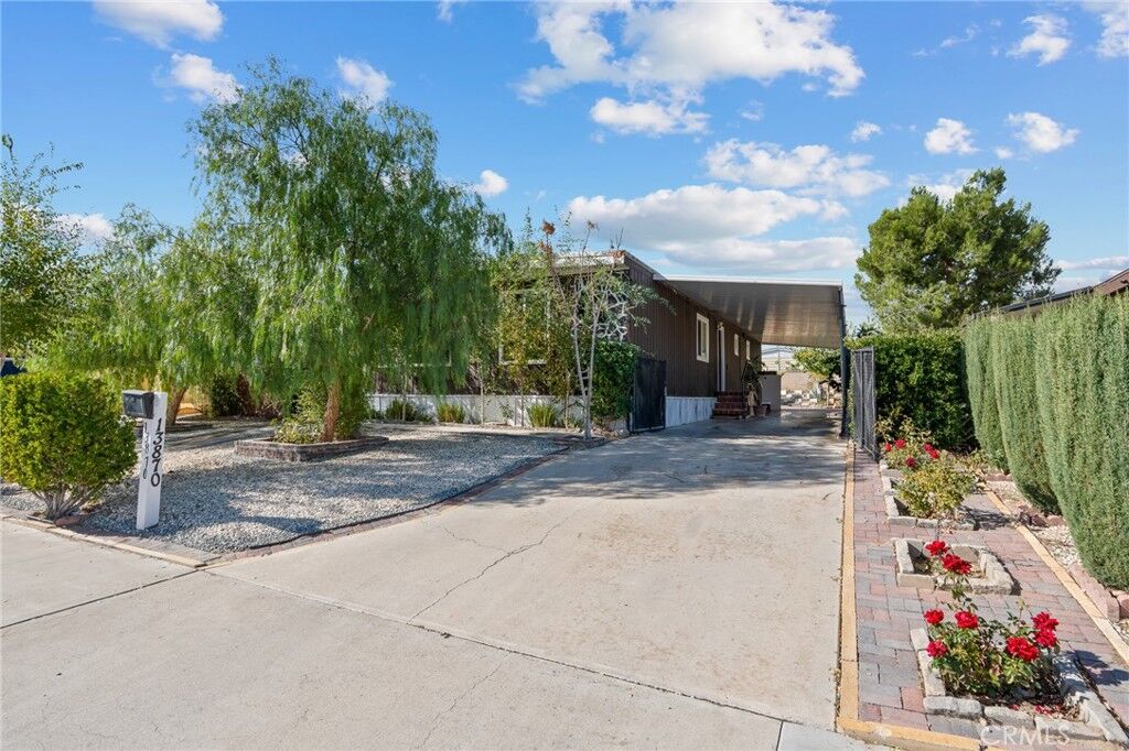 Property Photo:  13870 Rodeo Drive  CA 92395 