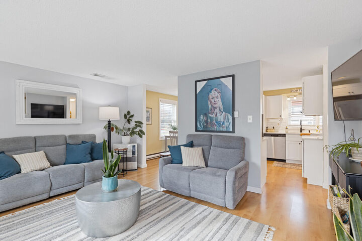 Property Photo:  55 Lambert Street 20  ME 04103 